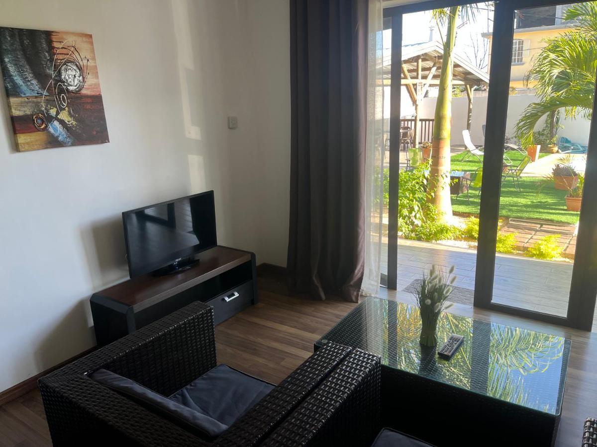 Le Binome Aparthotel Гранд Байе Екстериор снимка