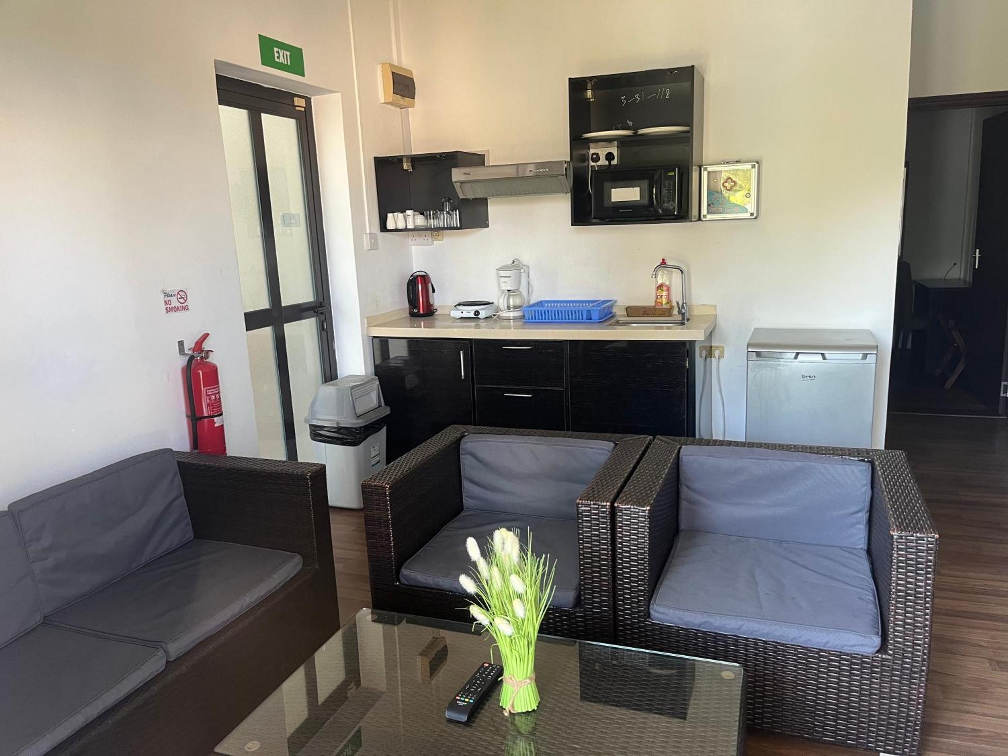 Le Binome Aparthotel Гранд Байе Екстериор снимка